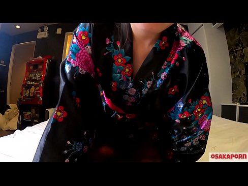 ❤️ ځوان cosplay نجلۍ په یوه آس او په یوه blowjob کې د squirt سره orgasm ته جنس خوښوي. اسيايي نجلۍ چې ويښتان لرونکې بلۍ او ښکلې سينه يې په دوديز جاپاني لباس کې په شوقيه ويډيو کې د مشت زنی ښکارندویي کوي. ساکورا 3 اوساکاپورن. جنس